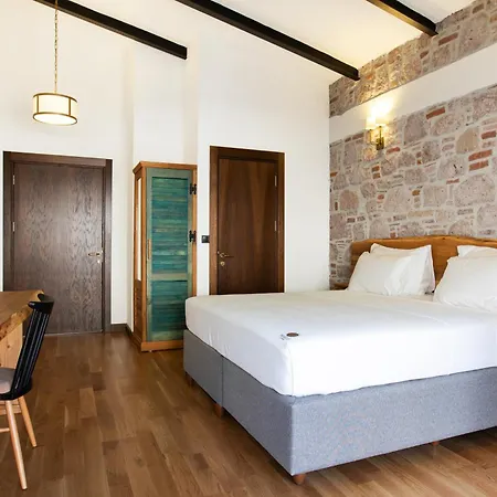 Marlo 12 Adult Only Ayvalik